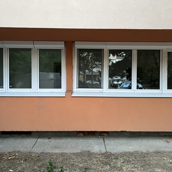 Infinity szerkezetek redőny szereléssel