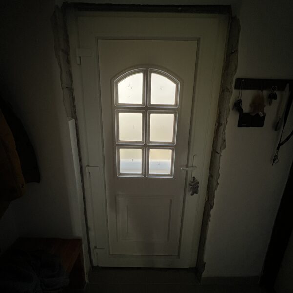 Deceuninck Vision 70mm bejárati ajtó