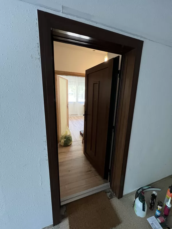 Infinity bejárati ajtó szabad átjáró maximalizálva