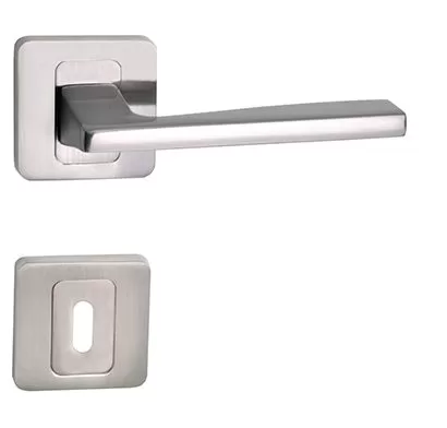 Basic Light szatén nikkel négyzetrozettás ajtókilincs